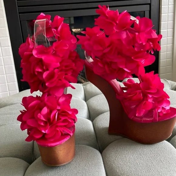 Privileged Zadie Platforms - Picture 1 of 11